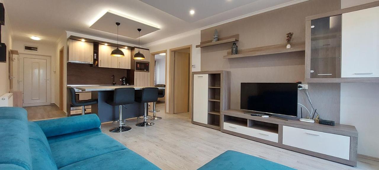 Laguna Beach Apartmanok Siófok Zewnętrze zdjęcie
