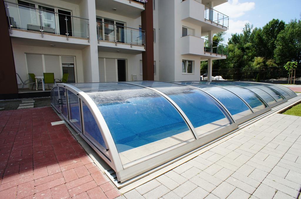 Laguna Beach Apartmanok Siófok Zewnętrze zdjęcie
