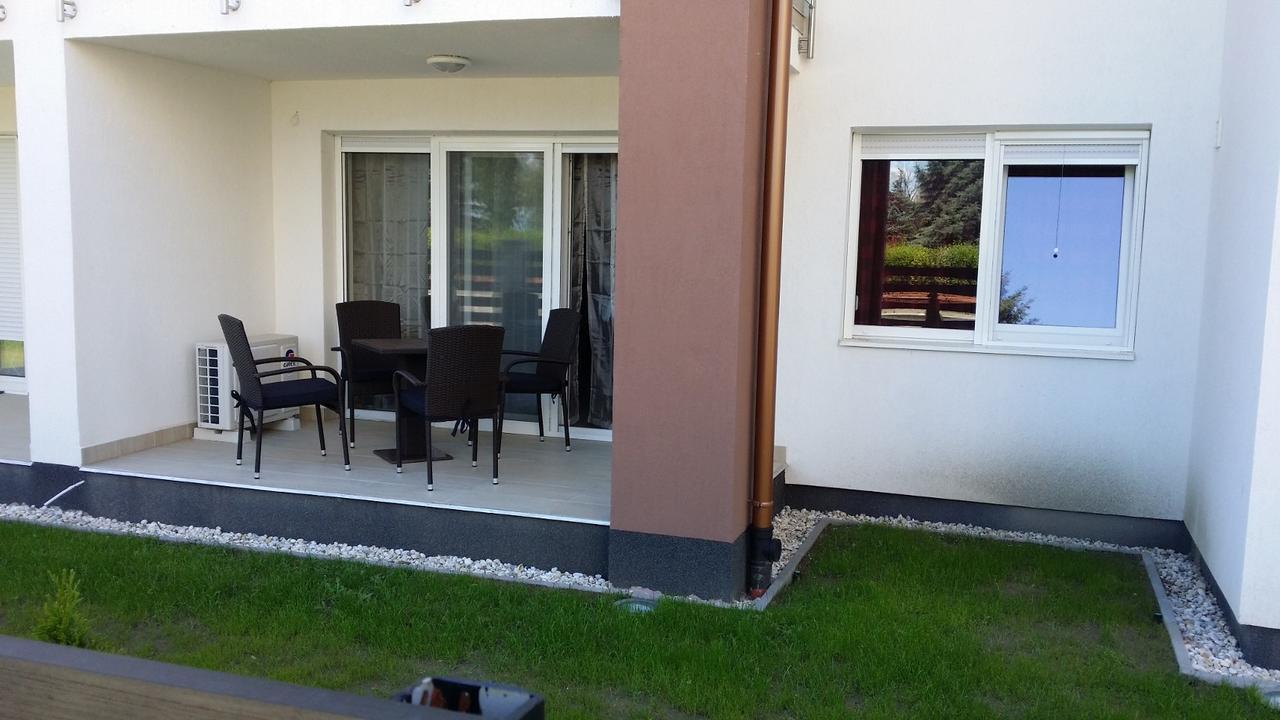 Laguna Beach Apartmanok Siófok Zewnętrze zdjęcie