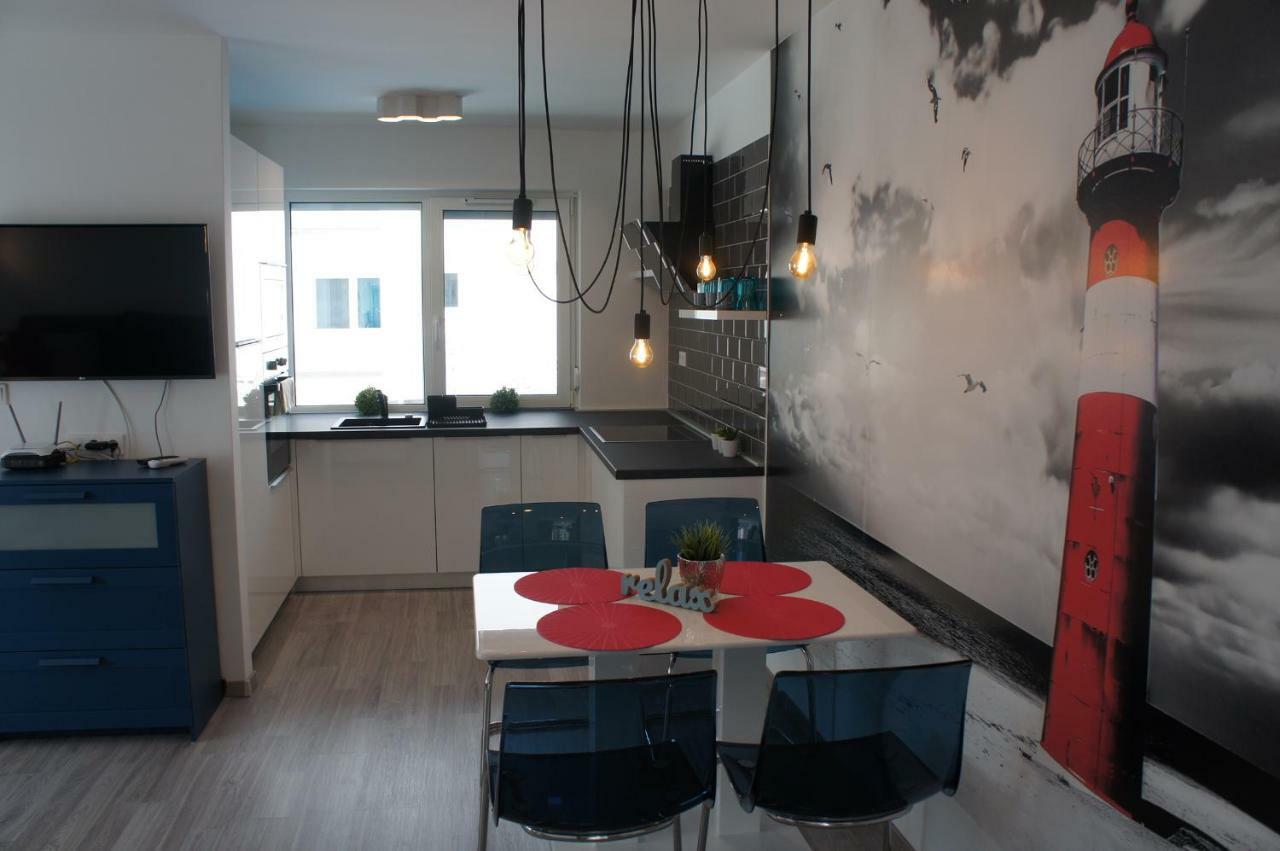 Laguna Beach Apartmanok Siófok Zewnętrze zdjęcie