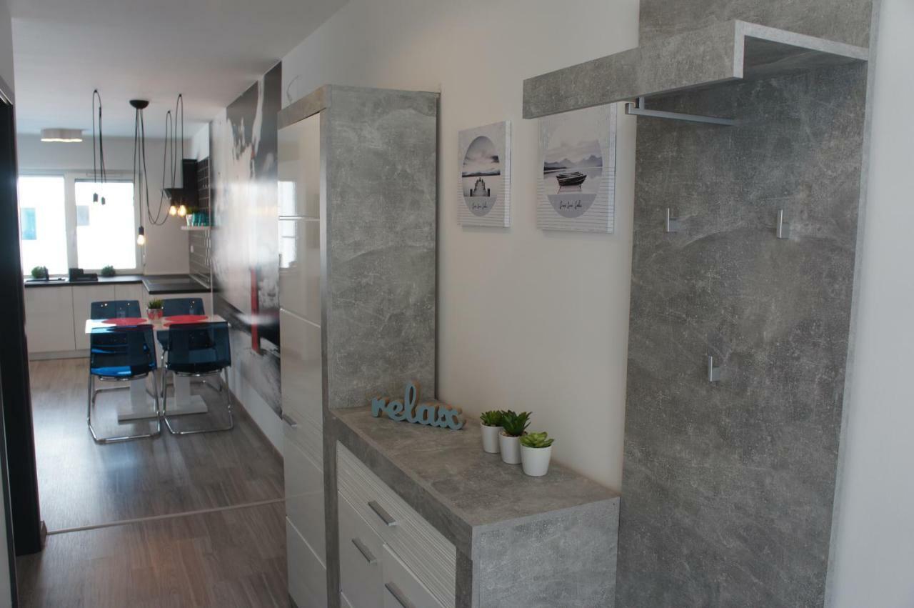 Laguna Beach Apartmanok Siófok Zewnętrze zdjęcie