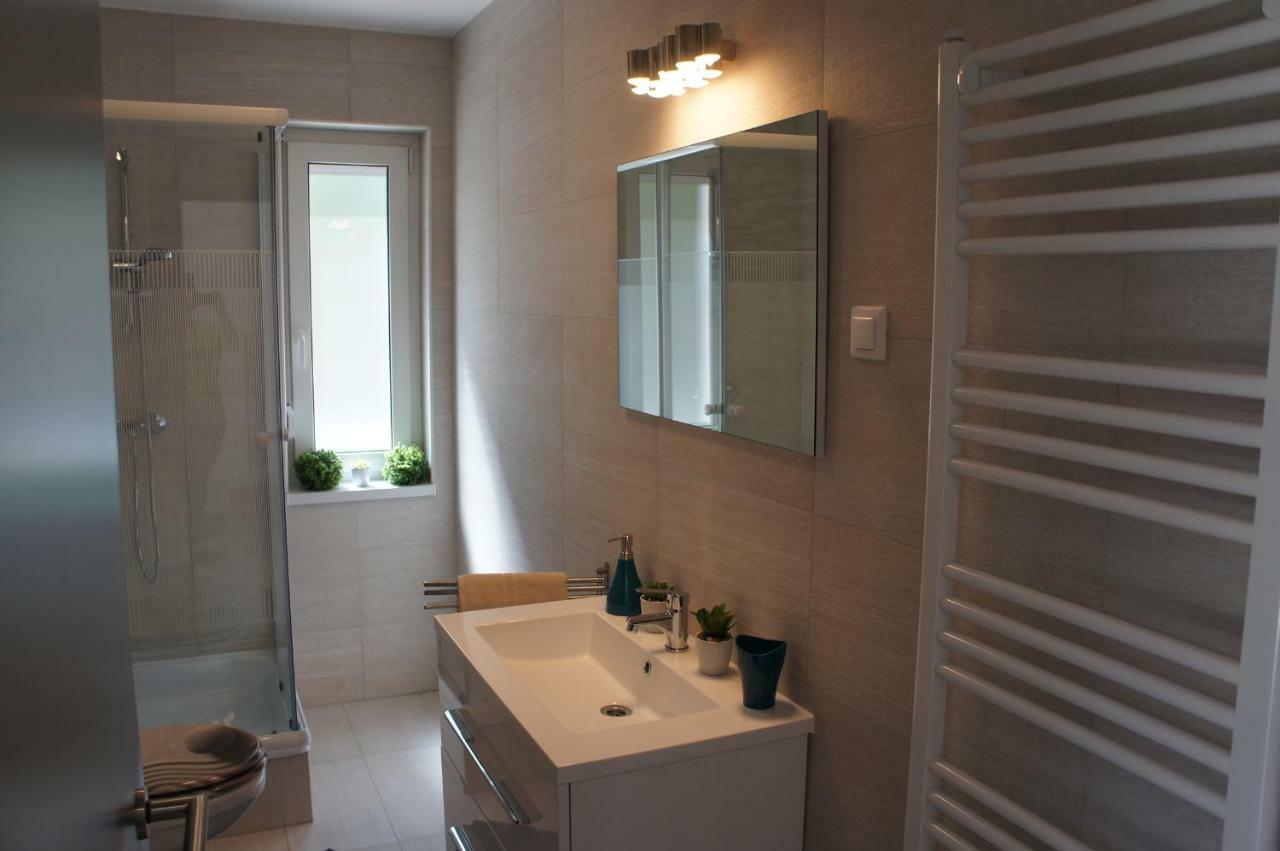 Laguna Beach Apartmanok Siófok Zewnętrze zdjęcie